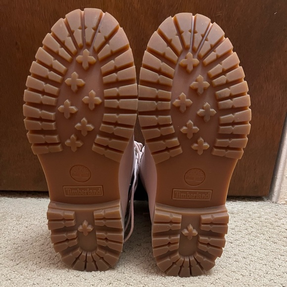 Womens Pink Timberland Boots - Picture 3 of 6
